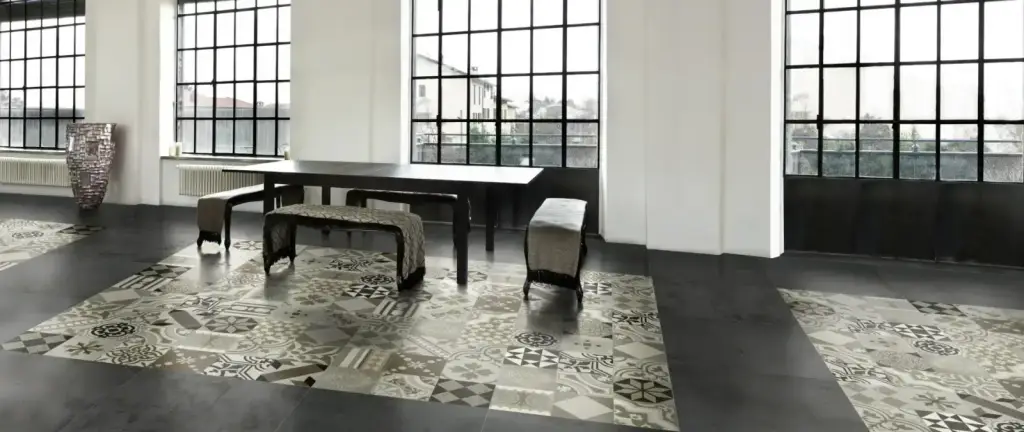 Интерьер Apavisa Hydraulic - 1