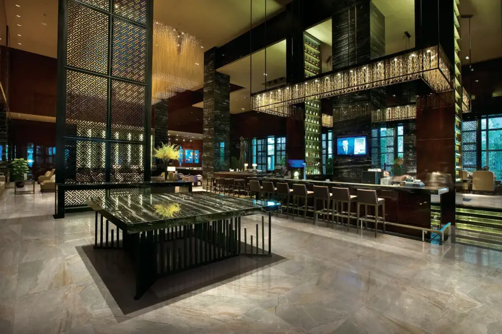 Интерьер Kerranova Genesis