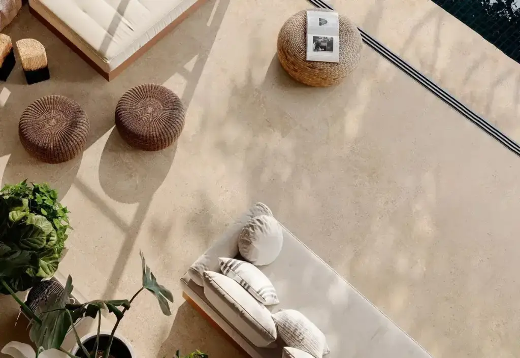 Интерьер Imola Closer