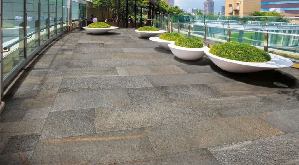 Интерьер Rondine (RHS) Le Cave