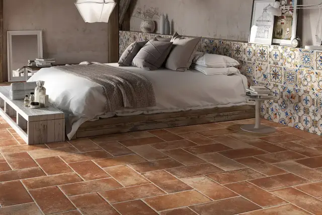 Интерьер с Montalcino