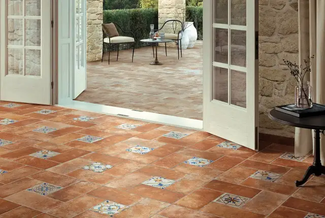 Интерьер с Montalcino