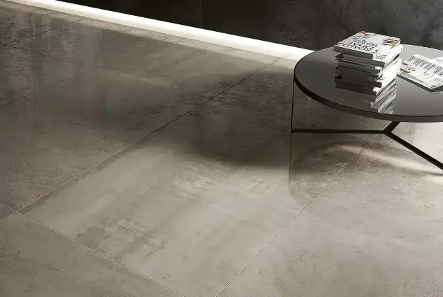 Интерьер с Heat Aluminum Rett 60  / Хит Алюминиум Рет.