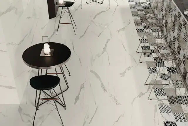 Интерьер с Empire Silver Root Matte