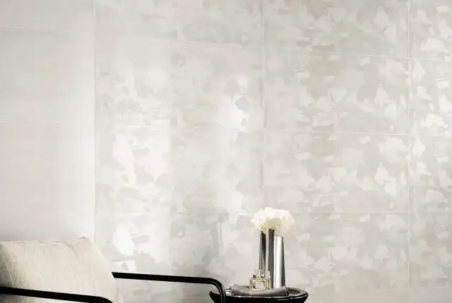 Интерьер с Moka Gold Damask