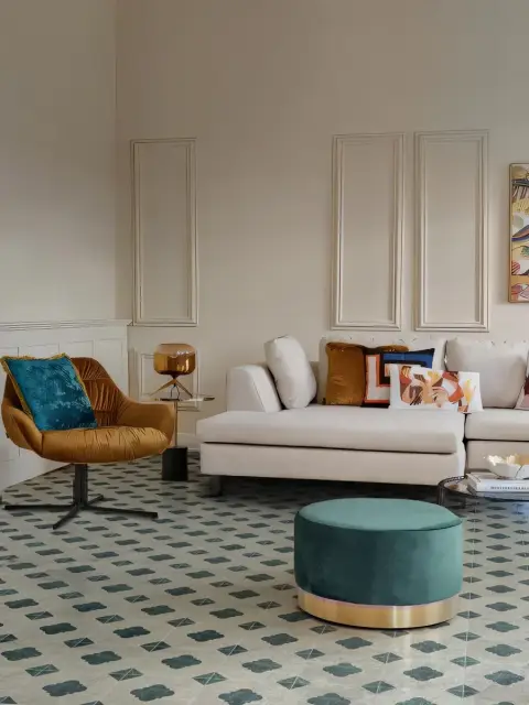 Интерьер с Керамогранит Monopole Флоренция Спринг Декор / Florencia Spring Decor матовый зелено-бежевый 22,3x22,3 см