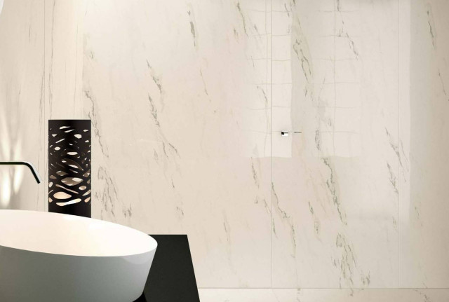 Интерьер с Керамогранит FMG Marmi Arabescato Block B Luc SQ 6мм 150×300