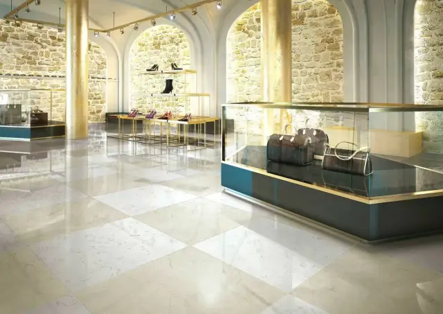 Интерьер с Мозаика Casalgrande Padana Marmoker Statuario Grigio Lucido чип 5х10 глянцевая белая 2705417 30х30 см