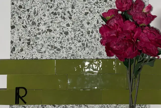 Интерьер с Vert Bouteille Glossy