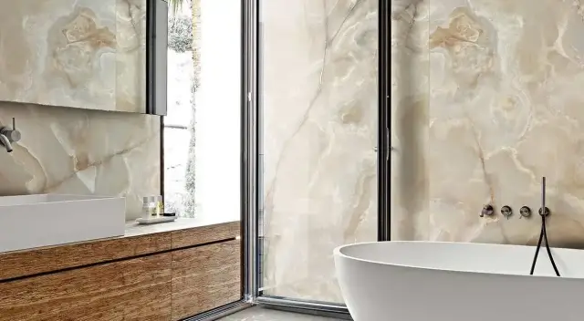 Интерьер с Керамогранит ONYX&MORE SILVER PORPHYRY STR 60X60 RET