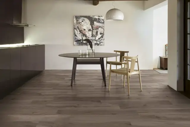 Интерьер с Керамическая плитка KAURI AWANUI NAT RETT 20X120