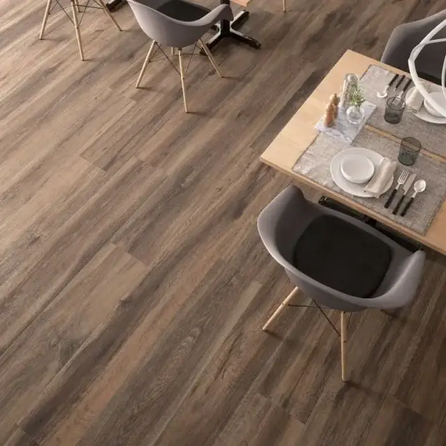 Интерьер с Barkwood Burnt  30180 (п..п) ZZ |30x180