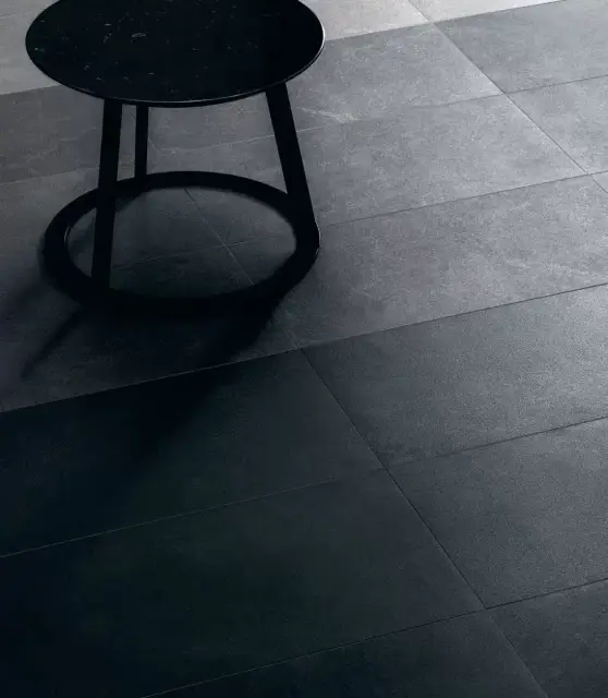 Интерьер с Плинтус Kerama Marazzi Про Стоун Серый Обрезной DD200420R/3BT 60x9.5