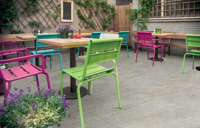 Интерьер с Керамогранит Antica Ceramica Rubiera Ultra Aspen Antracite 20mm DR04153 60x60