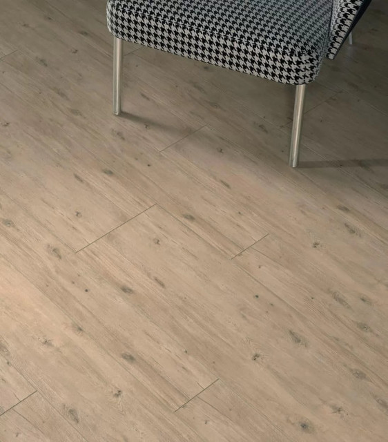 Интерьер с Ступень Kerama Marazzi Сальветти Капучино Светлый Клееная SG506520R/GCF 33x119.5