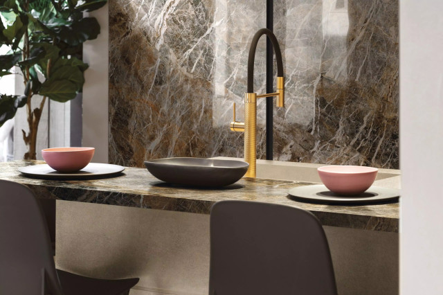 Интерьер с Керамогранит Florim Marble Heri Tundra B Glossy Stu 12 mm 777585 160x320