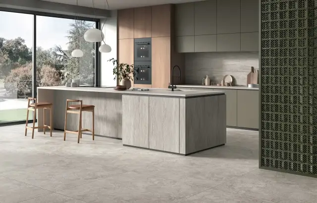 Интерьер с MIRAGE CREAM VEIN NV 13 SP SQ VERTICALE 120х278x0.6