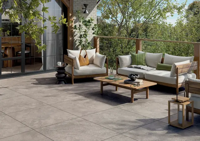 Интерьер с MIRAGE CREAM VEIN NV 13 SP SQ VERTICALE 120х278x0.6