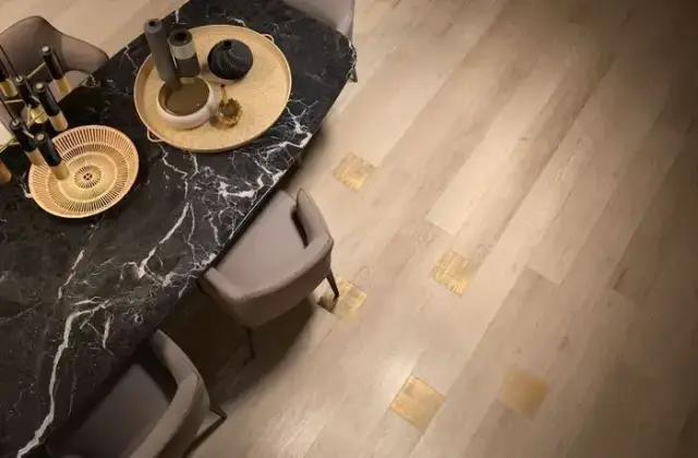Интерьер с Legno Del Nataio 2018OLD RM XX 20x180