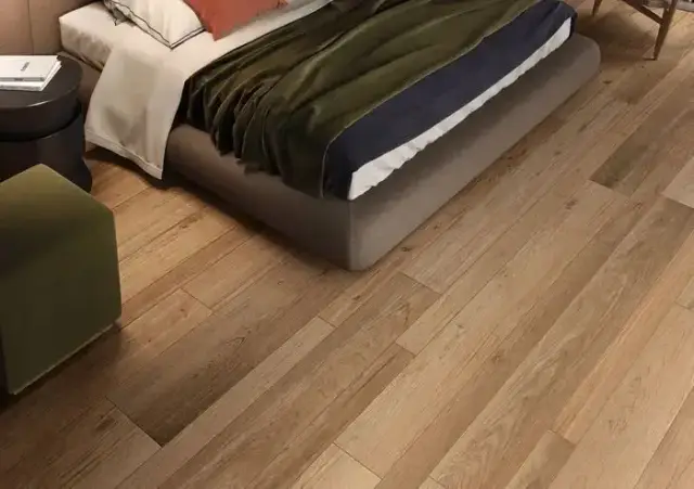 Интерьер с Legno Del Nataio 2018OLD RM XX 20x180