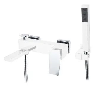 Boheme Q Смеситель для ванны с душевым комплектом: ручной душ, шланг, излив 18 см, цвет: chrome 143-CRCR.2