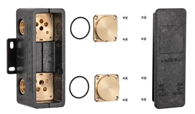 Скрытая часть на 3 выхода Remer RRBOX93