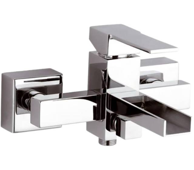 Смеситель для ванны Remer Qubika Cascata QC05