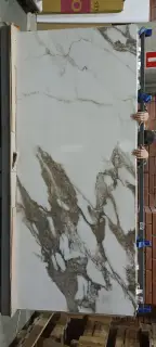 Calacatta Venato Polished 120x280