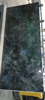 Madagascar Green Polished 120x280