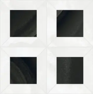 Eccentric Luxe Charm 26x26