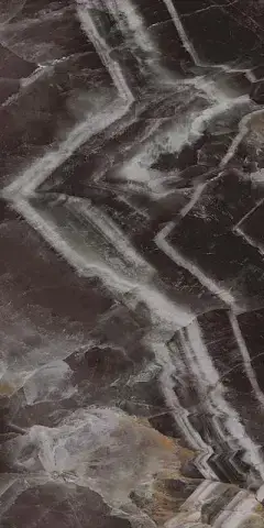 Crystal Beauty Book A Lap